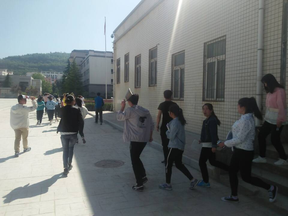 QQ图片20170512144103.jpg QQ图片20170512144103.jpg